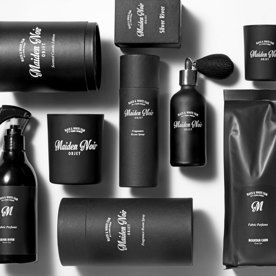 메이든느와르(MAIDEN NOIR) 메이든느와르 블랙 패브릭 퍼퓸 (L)
