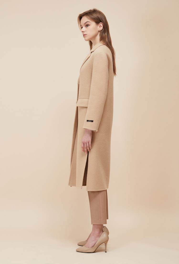 룩캐스트(LOOKAST) BEIGE HANDMADE GOLD RING COAT