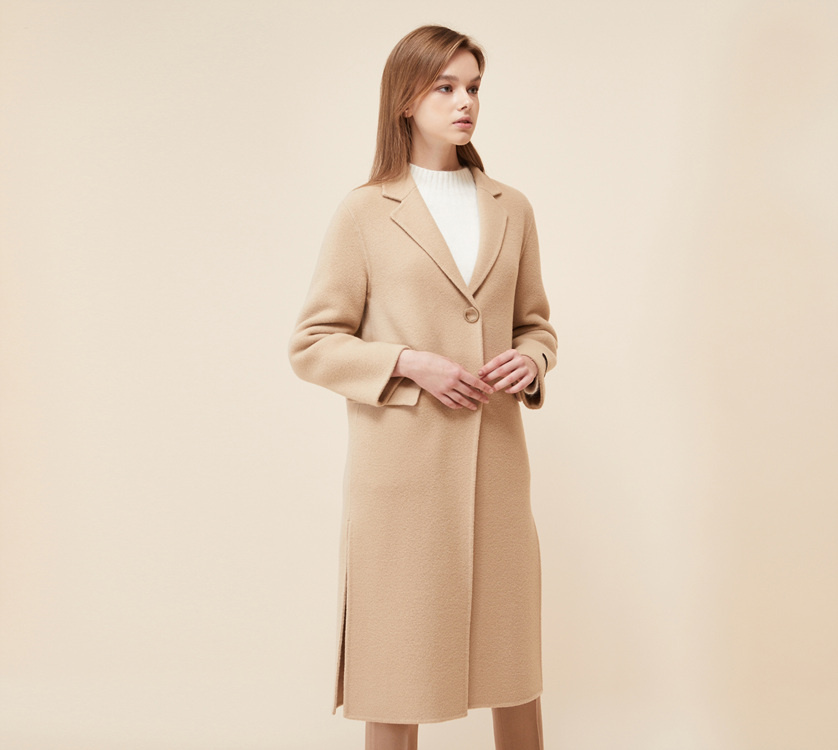 룩캐스트(LOOKAST) BEIGE HANDMADE GOLD RING COAT