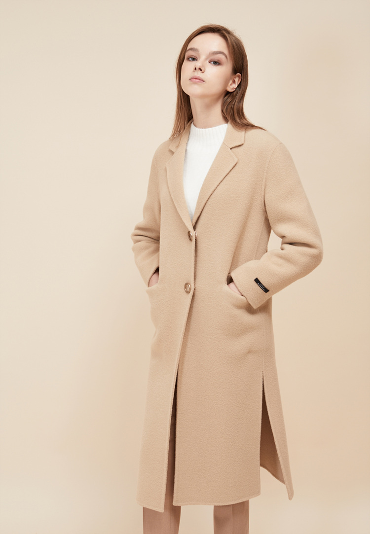 룩캐스트(LOOKAST) BEIGE HANDMADE GOLD RING COAT