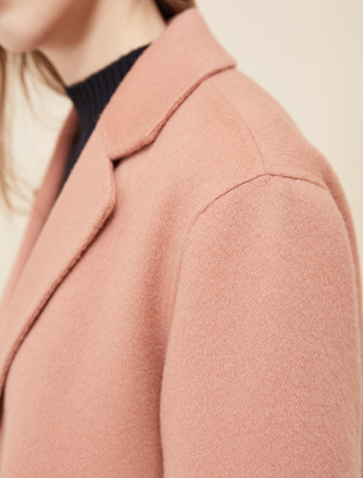 룩캐스트(LOOKAST) PINK CASHMERE HANDMADE GOLD RING COAT