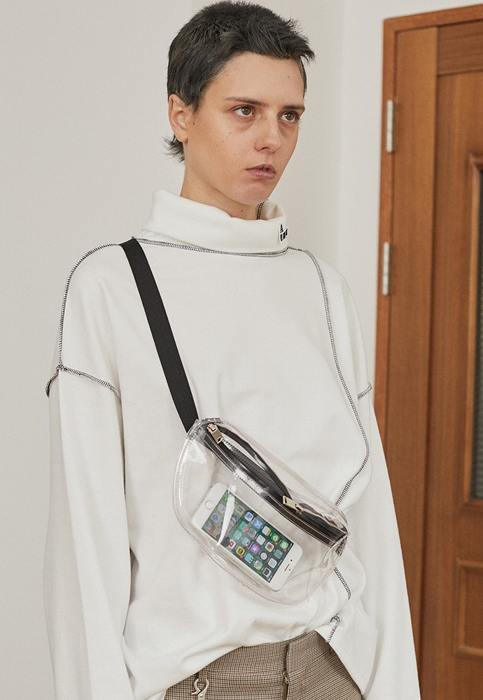 아티팩츠(ARTIFACTS) PVC Waist Bag_ White