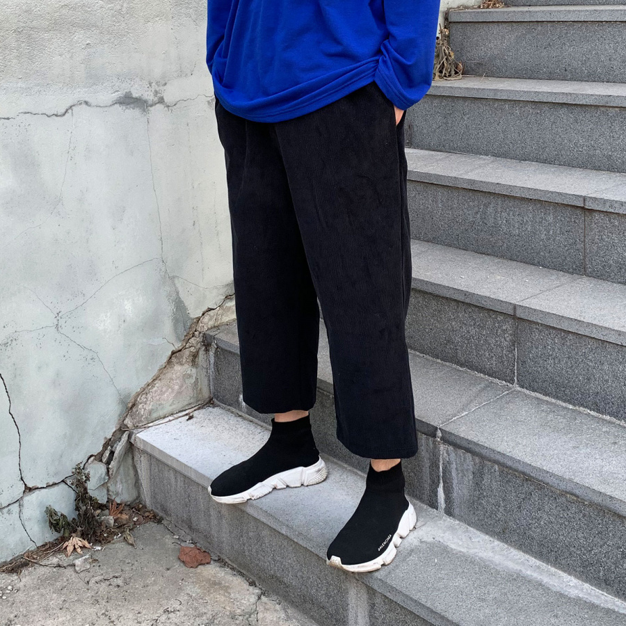 클라코(CLACO) 코듀로이 크롭 팬츠 (블랙)