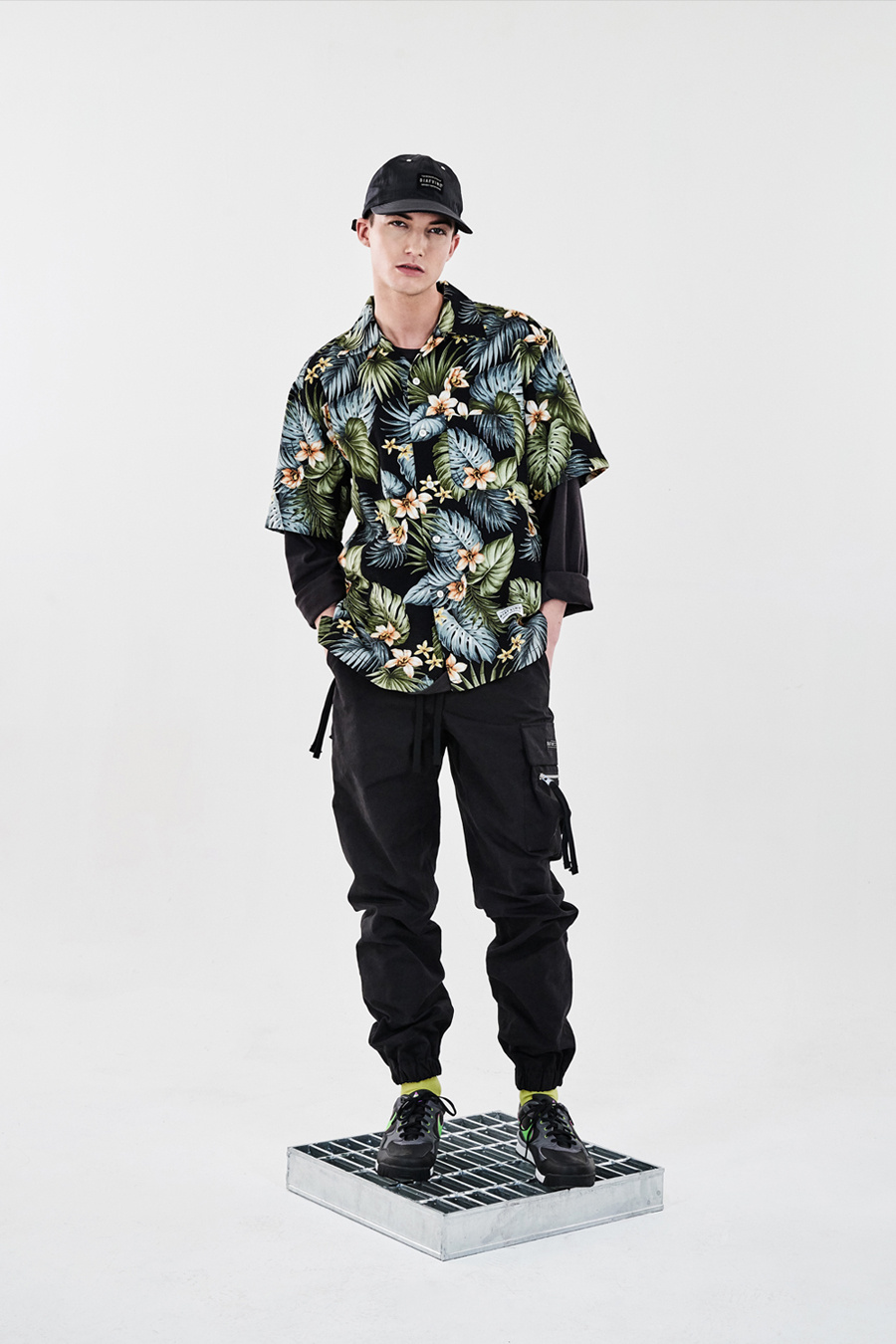 디아프바인(DIAFVINE) DV. LOT589 ALOHA SHIRTS -BLACK-