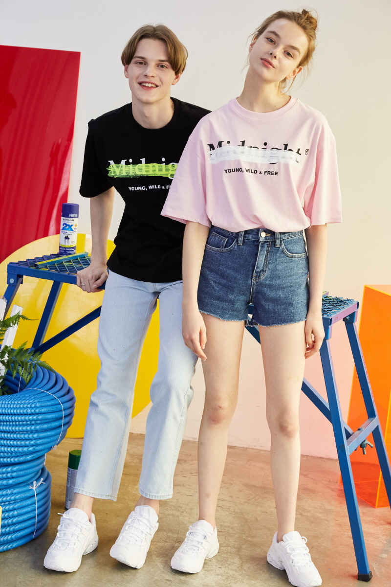 미드나잇 무브(MIDNIGHT MOVE) [unisex] 페인트 T (white) - 사이즈 & 후기 | 무신사 미드나잇 무브(MIDNIGHT MOVE) [unisex] 페인트  T... 