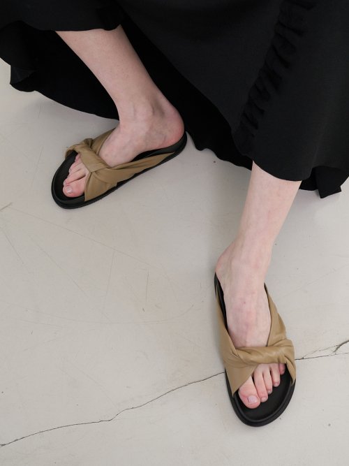 BLANC SUR BLANC - Oliver Slide Beige