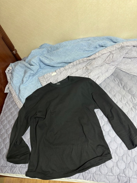 무신사 스탠다드(MUSINSA STANDARD) 베이식 긴팔 티셔츠 [블랙] 후기