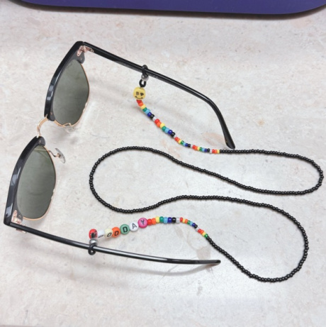 봉보(BONBEAU) Kitsch color beads chain glasses strap  컬러 비즈 체인 선글라스줄 스트랩 후기