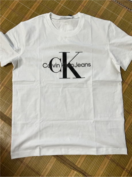 캘빈클라인 진(CALVIN KLEIN JEANS) 3color 남 모노그램 로고 반팔 티셔츠 (화이트블랙카키) J320770 후기
