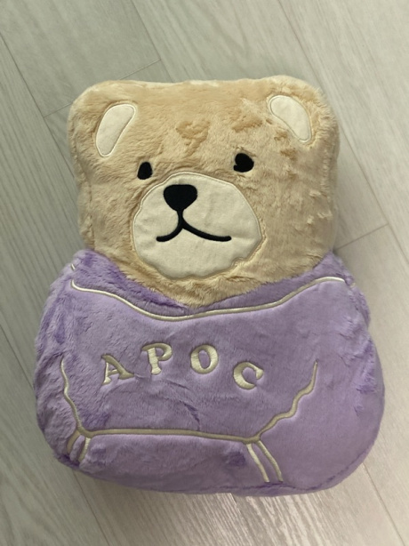 어피스오브케이크(APIECEOFCAKE) Signature Bear Cushion&Blanket_Violet 후기