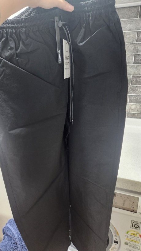 하이어스(HIGHUS) NYLON METAL STRING PANTS [BLACK] 후기