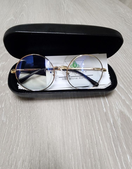 라플로리다(LAFLORIDA) 산타 골드 glasses 블루라이트 차단 렌즈 적용 후기