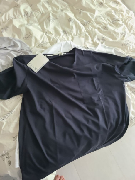 쿠어(COOR) 수피마 코튼 세미오버핏 U넥 티셔츠 (다크네이비) 후기