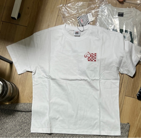 비전스트릿웨어(VISION STREETWEAR) VSW Social Club T-Shirts White 후기