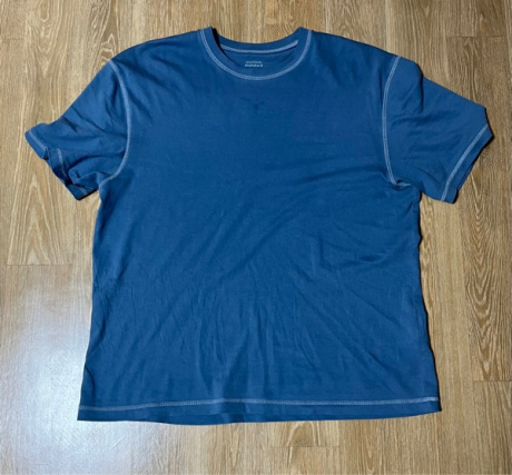 무신사 스탠다드(MUSINSA STANDARD) 콘트라스트 커버 스티치 릴렉스드 반팔 티셔츠 [페이드 블루] 후기