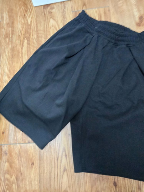 제로(XERO) Bermuda Cross Sweat Shorts [Black] 후기