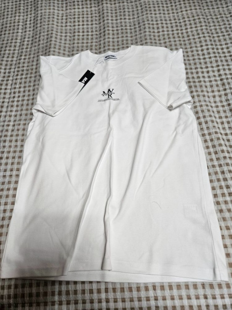매버릭(MAVRK) MVR 타이포 로고 슬림핏 티셔츠 [화이트] 후기