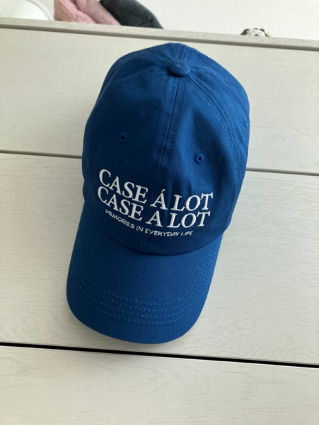케이스어랏(CASE A LOT) Slogon logo ball cap - Blue 후기