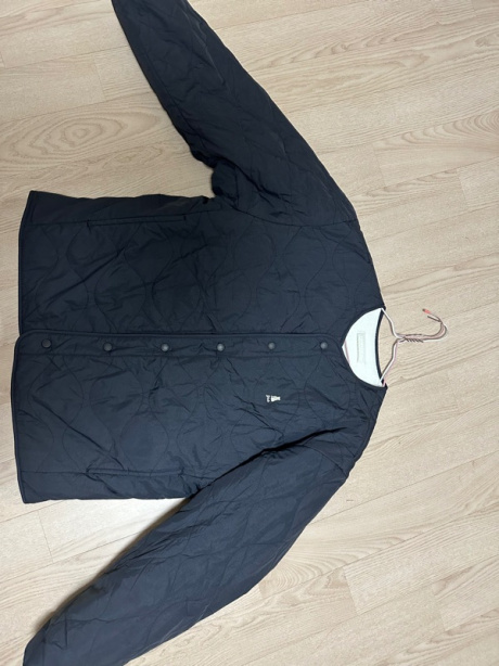 예일(YALE) REVERSIBLE WARM UP QUILTING JACKET BLACK / IVORY 후기