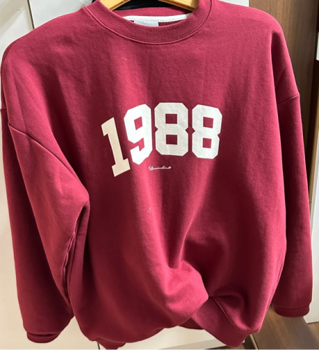 필루미네이트(FILLUMINATE) 오버핏 1988 스웨트 셔츠-와인 후기