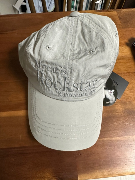 조거쉬(JOEGUSH) Rockstar cat Nylon cap (Light grey) 후기
