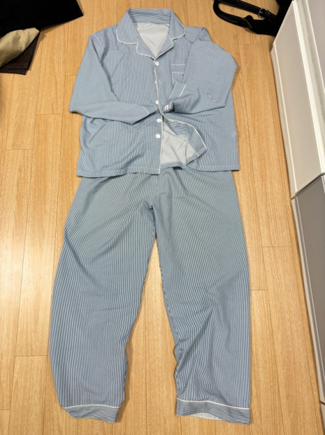 도씨(DOSSY) 실크핏 클린 긴팔 커플 잠옷 세트 후기