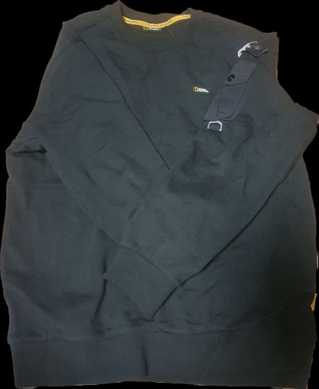내셔널지오그래픽(NATIONALGEOGRAPHIC) N224USW010 이스누 소매포켓 세미오버핏 스몰 로고 맨투맨 티셔츠 CARBON BLACK 후기