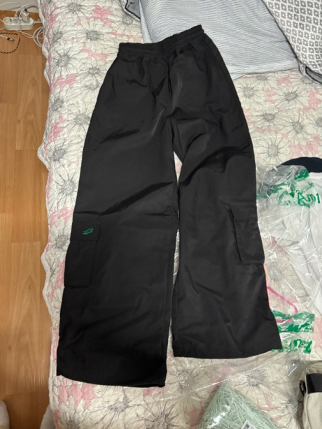 더 아이덴티티 프로젝트(THE IDENTITY PROJECT) Women needlepoint cargo pants [black] 후기