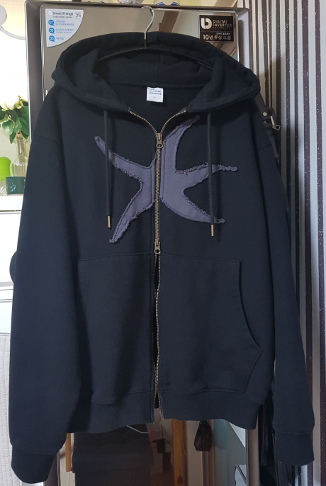 더콜디스트모먼트(THE COLDEST MOMENT) TCM starfish hooded zip-up (black) 후기