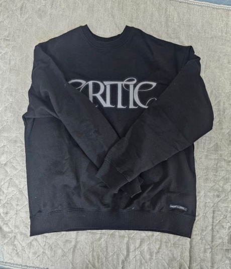 크리틱(CRITIC) Shine Logo Sweatshirt  Black 후기