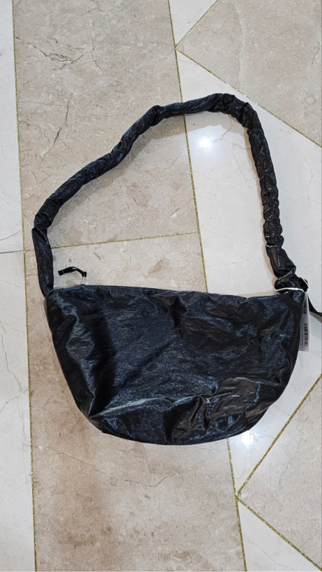 조셉앤스테이시(JOSEPH&STACEY) Daily Shirring Bag M Sleek Black 후기