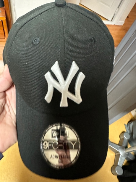 뉴에라(NEW ERA) MLB 화이트 온 블랙 뉴욕 양키스 볼캡 후기