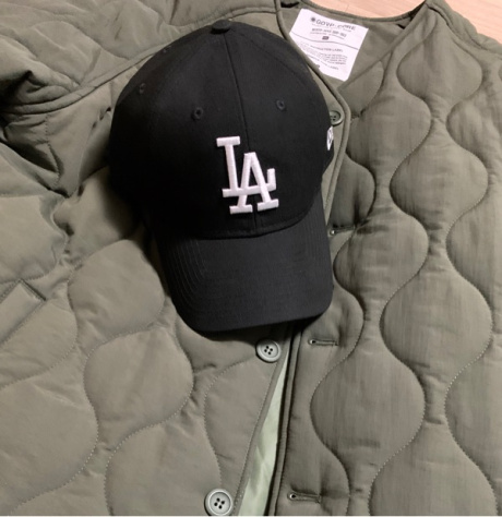 뉴에라(NEW ERA) MLB 베이직 LA 다저스 언스트럭쳐 볼캡 화이트 온 블랙 후기
