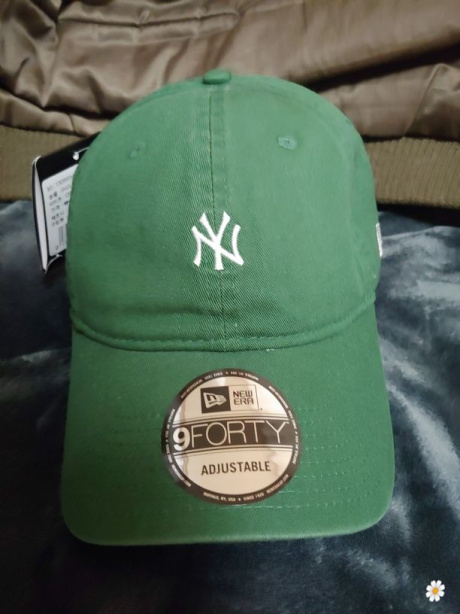 뉴에라(NEW ERA) MLB 워시드 미니 로고 뉴욕 양키스 언스트럭쳐 볼캡 실란트로 그린 후기