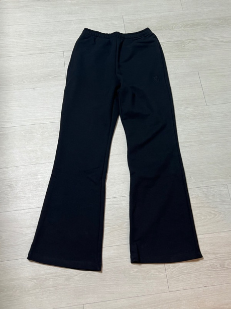우알롱(WOOALONG) Signature semi boots-cut string pants - BLACK 후기