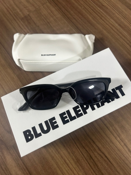 블루엘리펀트(BLUE ELEPHANT) CAPELLA black 후기