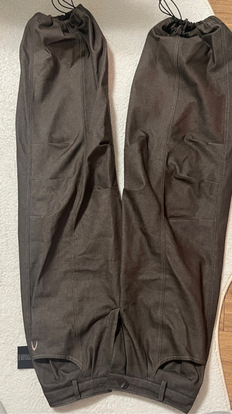 아캄(AAKAM) Knee Pin-tuck Printed Denim Pants (Brown) 후기