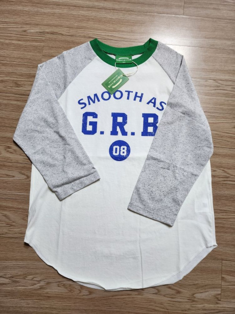 그린버터(GREENBUTTER) Raglan Sleeve Cookie T-shirt (Green/Blue) 후기