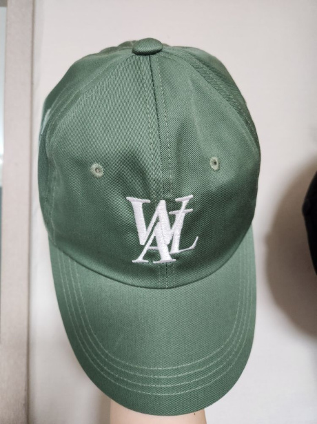 우알롱(WOOALONG) Deep signature logo ball cap - GREEN 후기