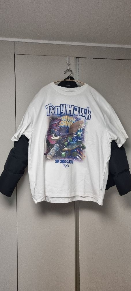 토니호크(TONYHAWK) 스페이스 그래픽 티셔츠 화이트 후기