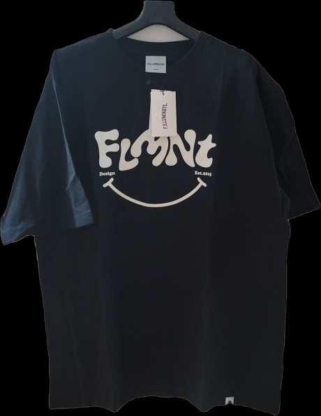 필루미네이트(FILLUMINATE) 오버핏 빔 로고 티셔츠-블랙 후기