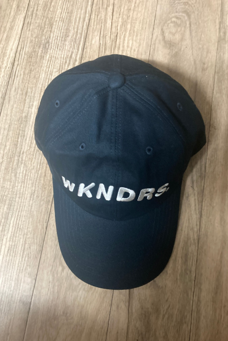 위캔더스(WKNDRS) BIG LOGO CAP (NAVY) 후기