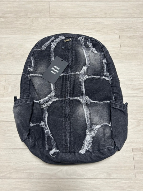 이우가마카라스(IUGAMAKARAS) Washed Denim Turtle Backpack (Black) 후기