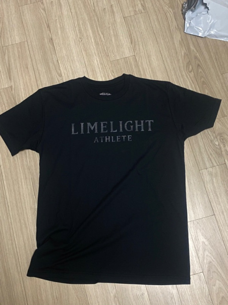 라임라잇 어패럴(LIMELIGHT APPAREL) 애슬릿 티셔츠 (블랙/그레이) 후기