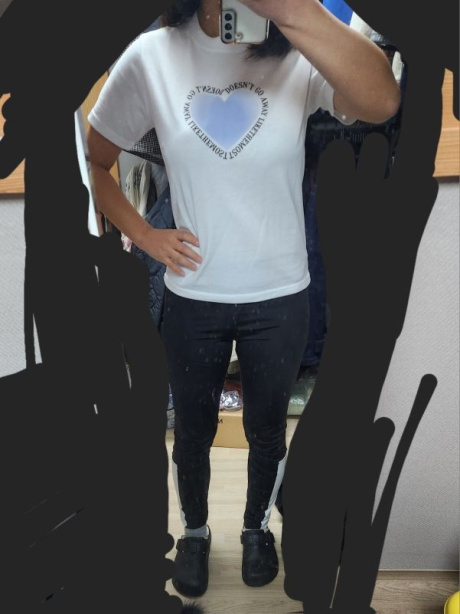 라이크더모스트(LIKE THE MOST) 스카이 하트 우먼 레귤러 베이직 티셔츠 후기