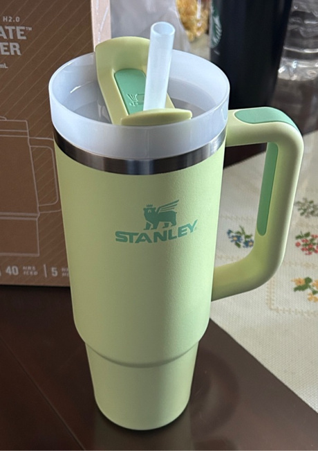 스탠리(STANLEY) 퀜처 H2.0 플로우스테이트 텀블러 887ml 시트론 후기