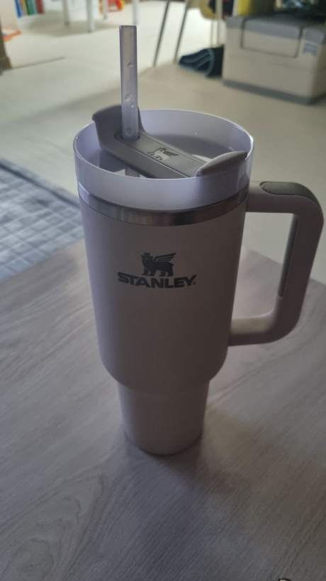 스탠리(STANLEY) 퀜처 H2.0 플로우스테이트 텀블러 1.18L 듄 소프트매트 후기