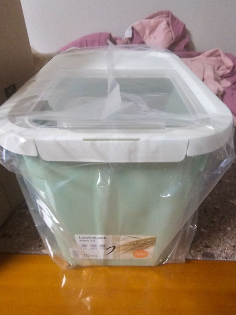 락앤락(LOCKNLOCK) 쌀통 잡곡통 10kg (계량컵+제습제 포함) 후기
