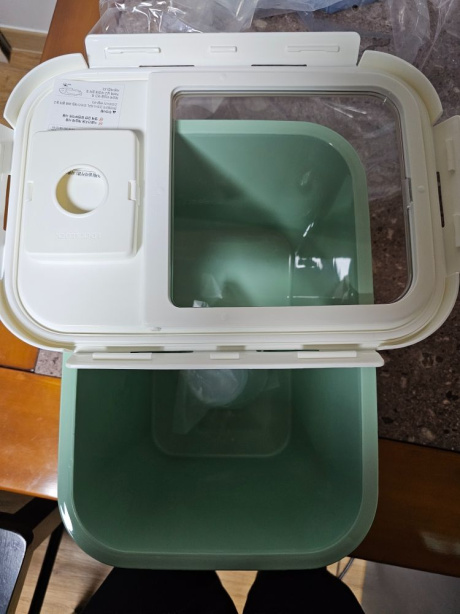 락앤락(LOCKNLOCK) 쌀통 잡곡통 10kg (계량컵+제습제 포함) 후기