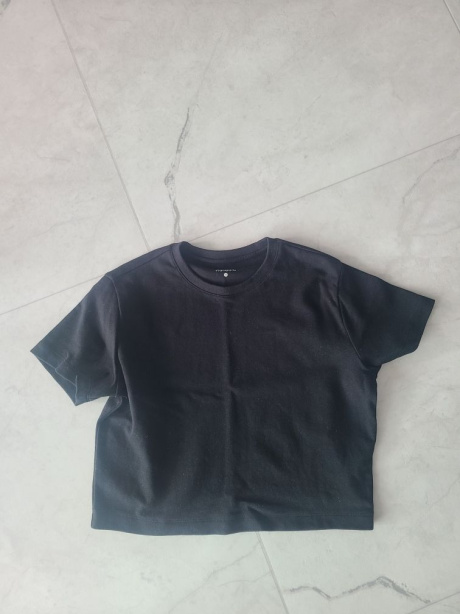무신사 스탠다드(MUSINSA STANDARD) 우먼즈 크루 넥 크롭 반팔 티셔츠 2팩 후기